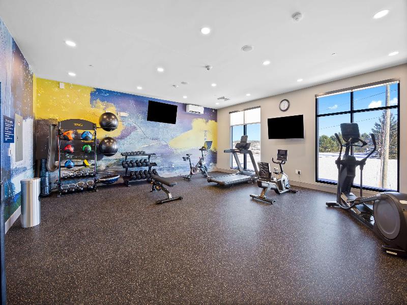 Best Western Plus Marquette Hotel & Suites image