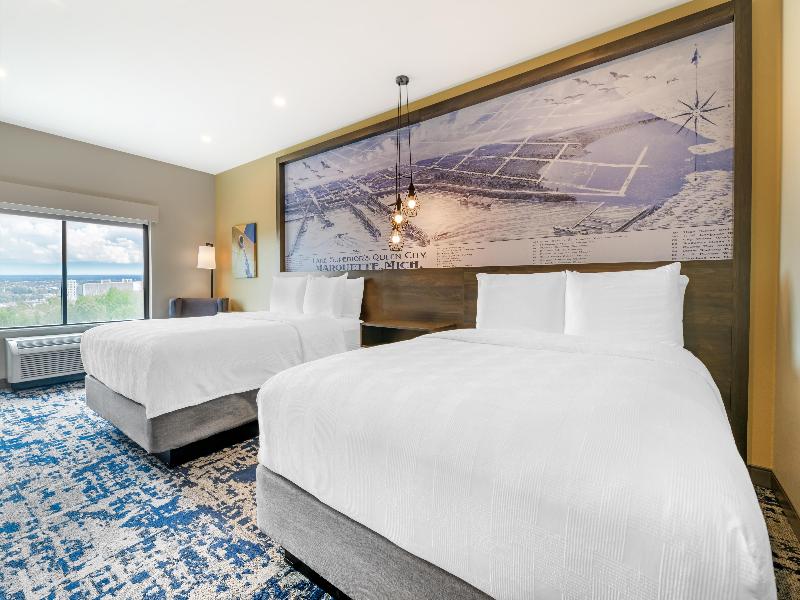Best Western Plus Marquette Hotel & Suites image