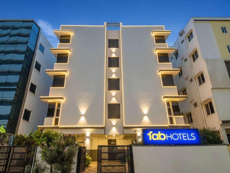 Fabhotel Pride Inn — general view