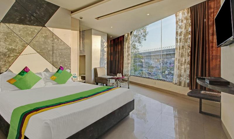 Treebo Glassotel — general view
