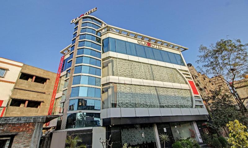 Treebo Glassotel image
