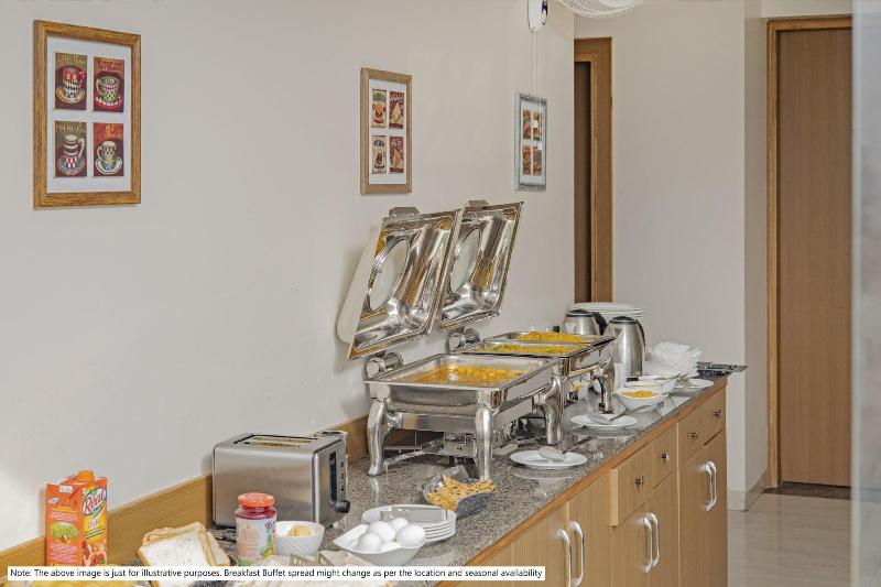 Treebo Glassotel image
