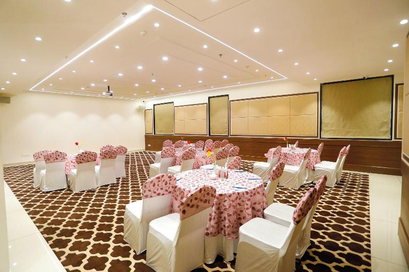 Hotel Dolphin International image