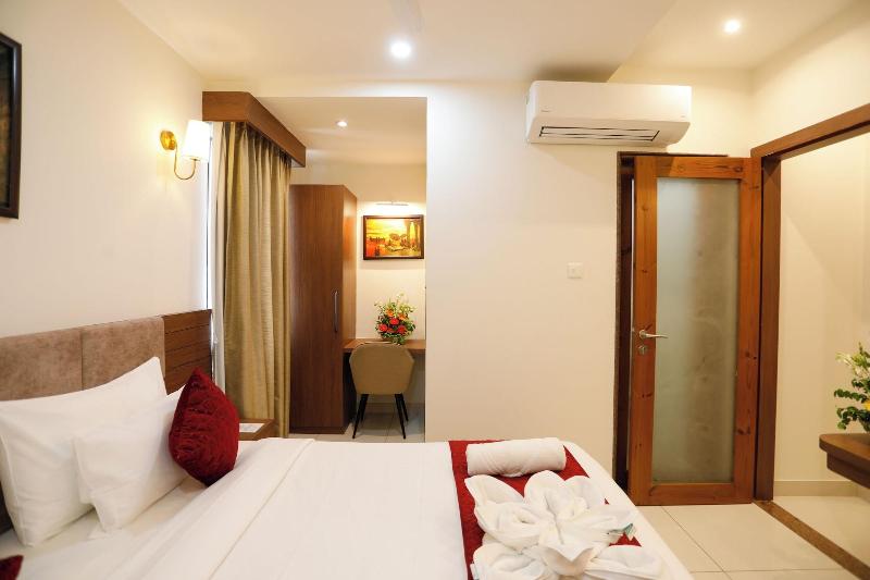 Hotel Dolphin International image
