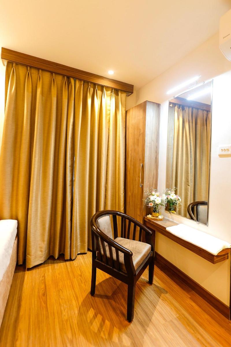 Hotel Dolphin International image