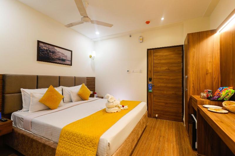 Hotel Dolphin International image