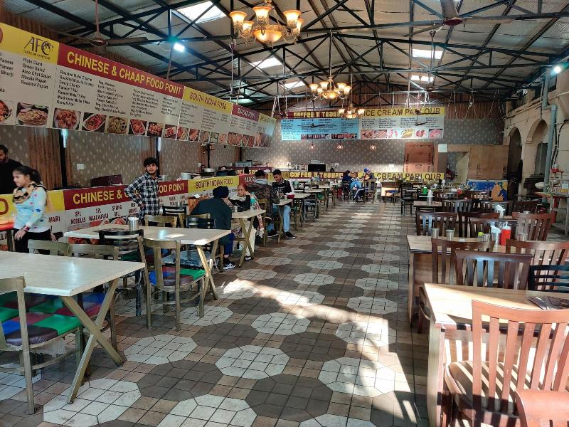 Hotel Raj Darbar — restaurant