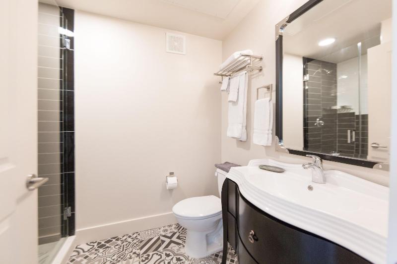 Bishop Arts Hotel By Qresorts image