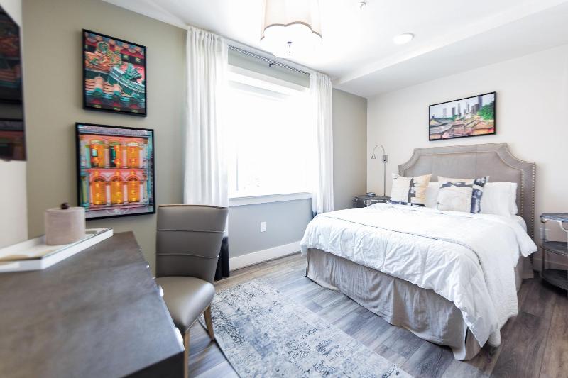 Bishop Arts Hotel By Qresorts image