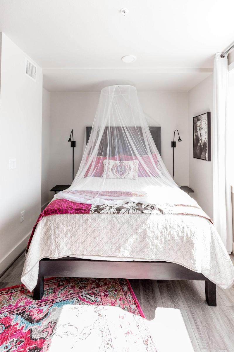 Bishop Arts Hotel By Qresorts image