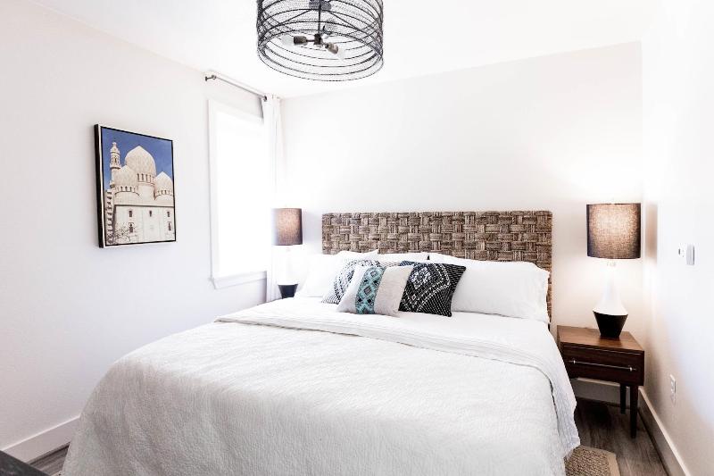 Bishop Arts Hotel By Qresorts image
