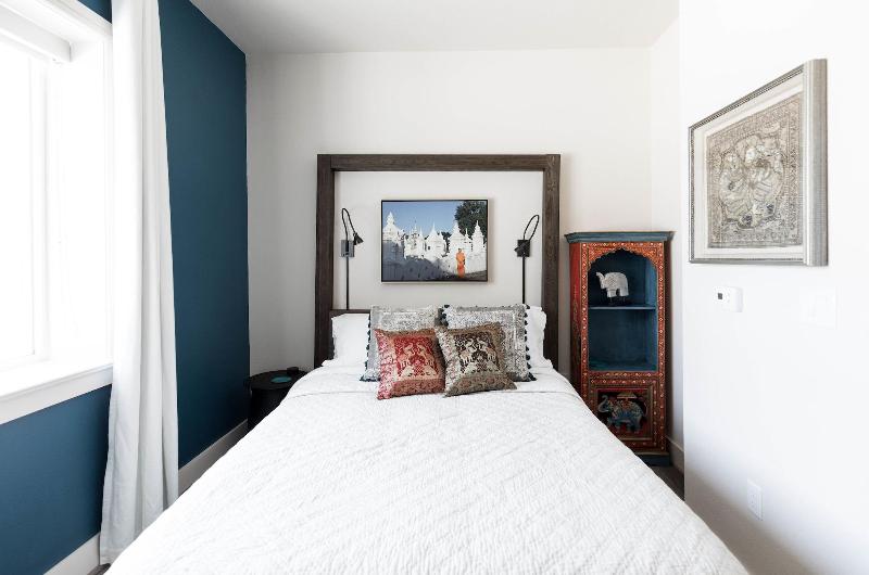 Bishop Arts Hotel By Qresorts image