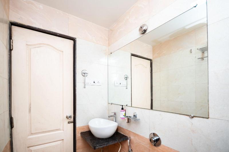 Treebo Laaiba Residency image