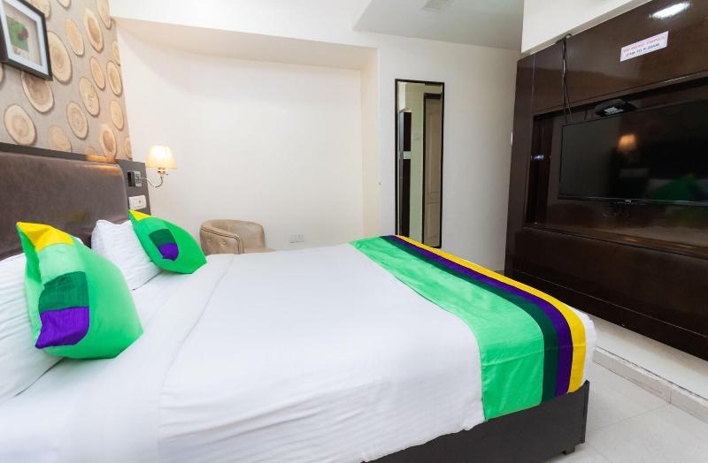 Treebo Laaiba Residency image