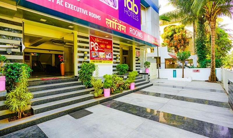 Fabhotel Happy Stay image