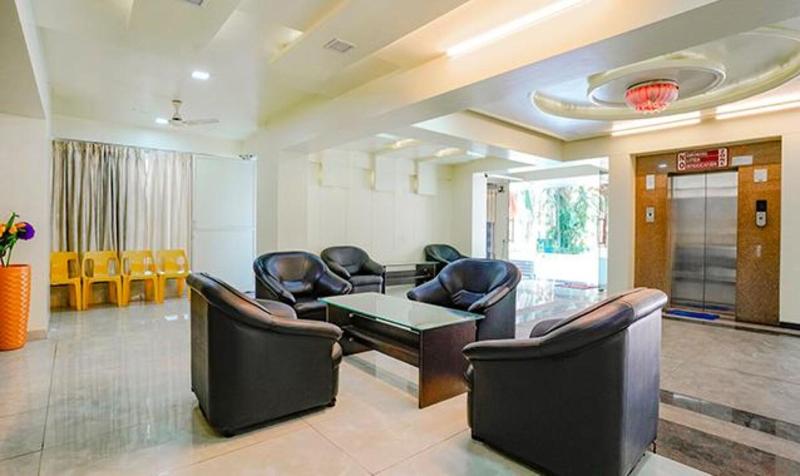 Fabhotel Happy Stay image