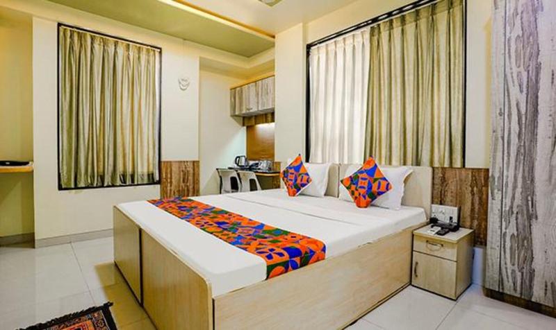 Fabhotel Happy Stay image