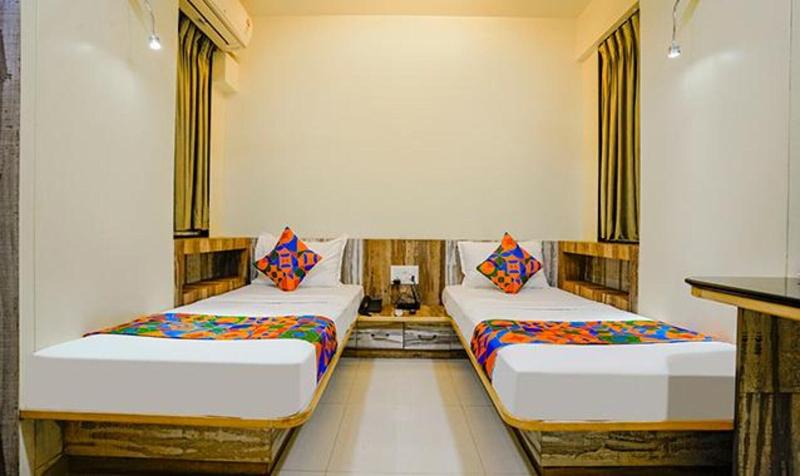 Fabhotel Happy Stay image