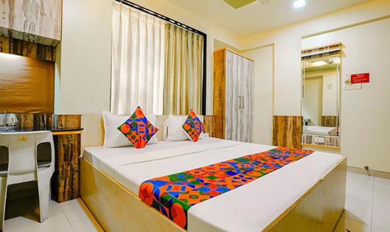 Fabhotel Happy Stay image