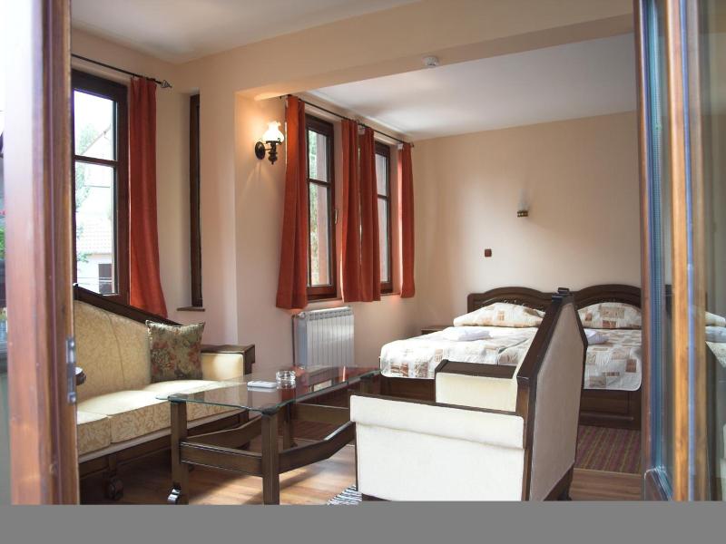 Hotel Old Times