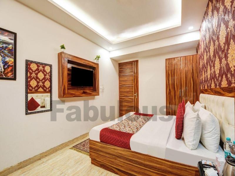 Hotel Fabulous At Delhi Airport image