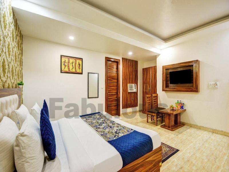Hotel Fabulous At Delhi Airport image