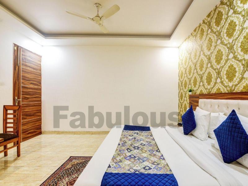 Hotel Fabulous At Delhi Airport image