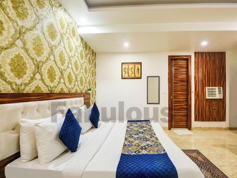 Hotel Fabulous At Delhi Airport image