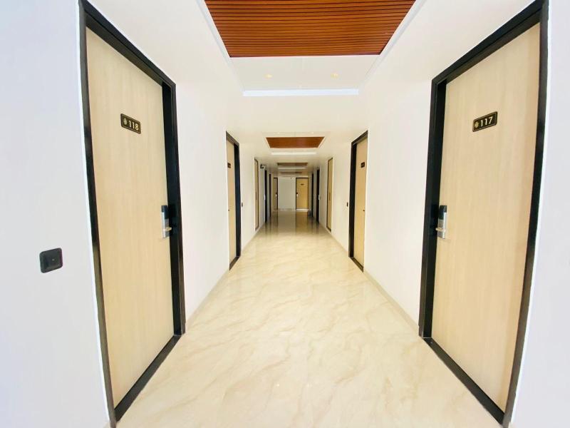 Hotel Holiday Grand Near Expo Mart image