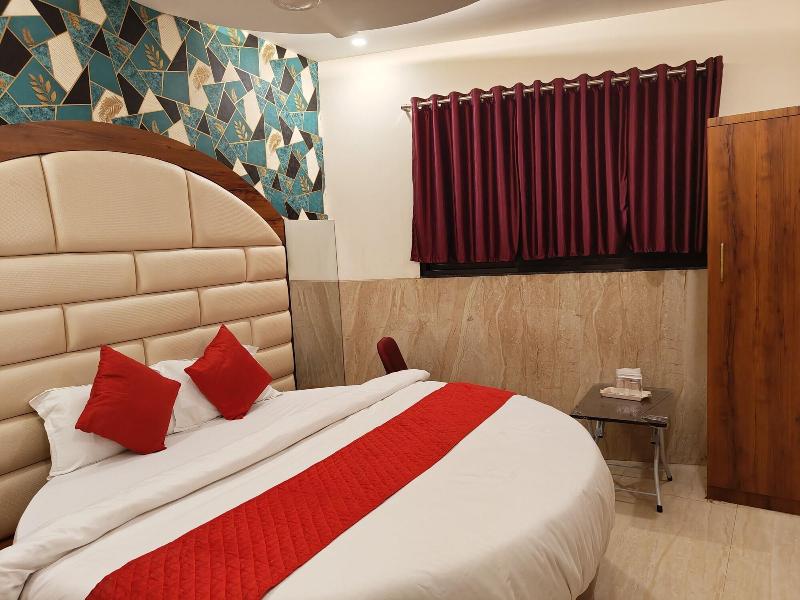 Hotel Dream Palace Residency image