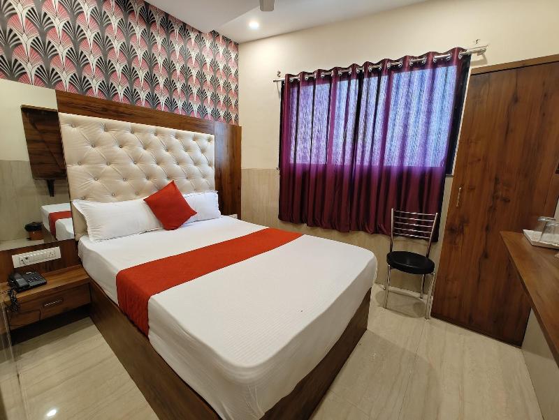Hotel Dream Palace Residency image