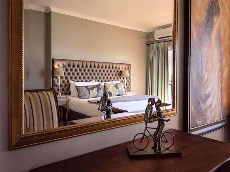 Diaz Hotel And Resort image