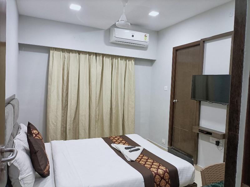 Hotel Zain Grande image