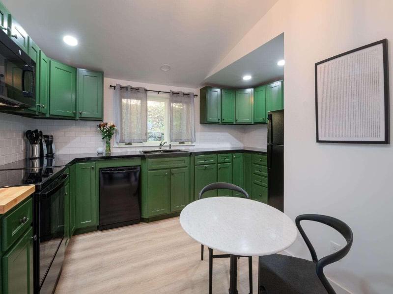 Riverhouse by Weekender image 8