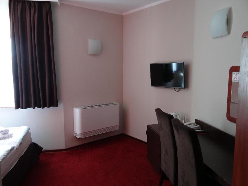 Hotel Relax image