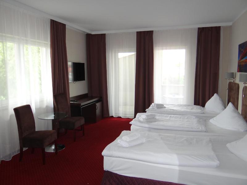 Hotel Relax image