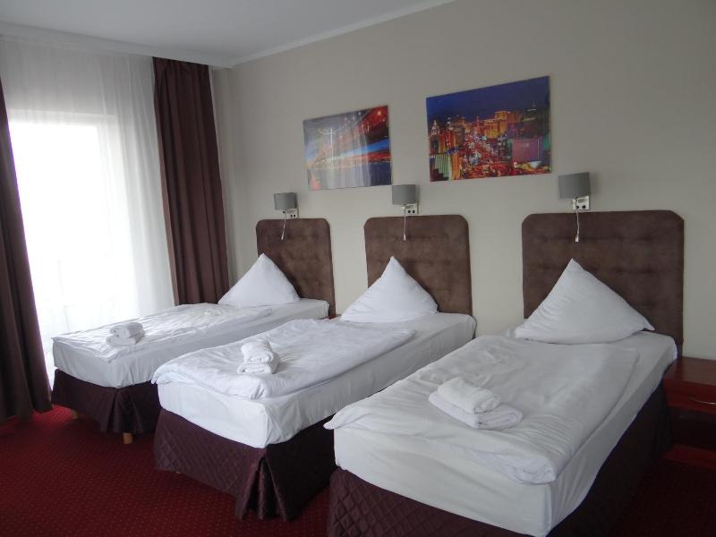 Hotel Relax image