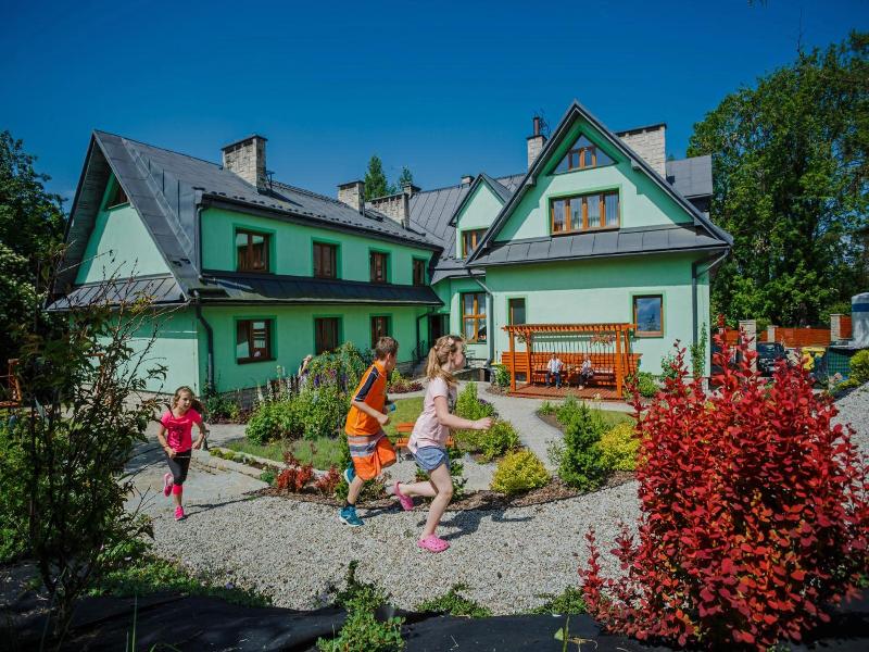 Hotel Wiosna image