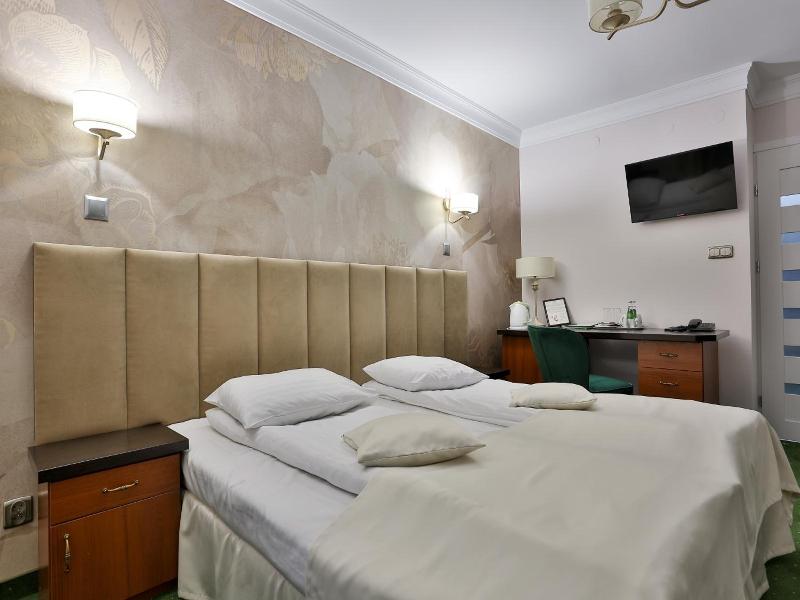 Hotel Wiosna image