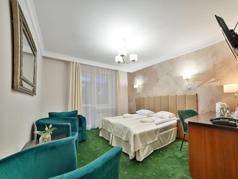 Hotel Wiosna image