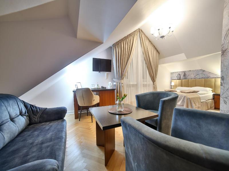 Hotel Wiosna image