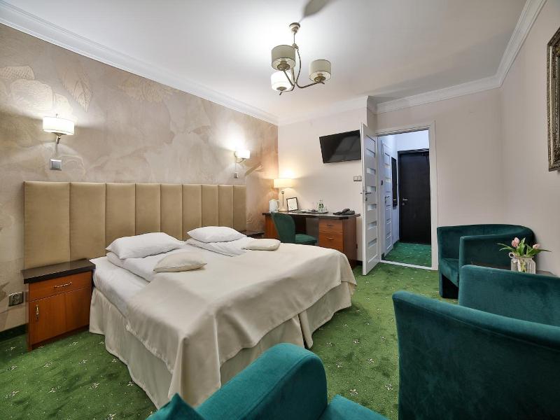 Hotel Wiosna image