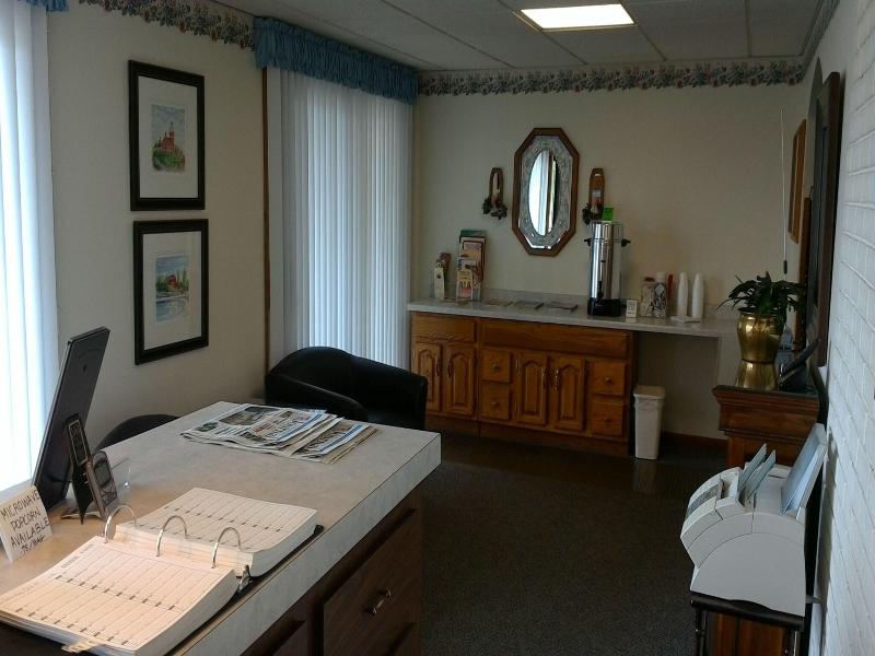 Brentwood Motor Inn image