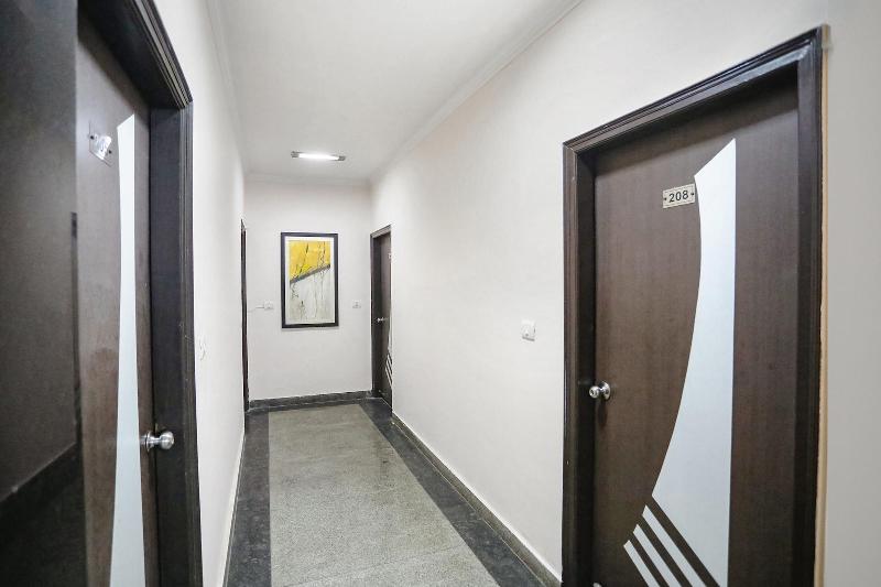 Fabhotel F9 H Block Sector 51 image