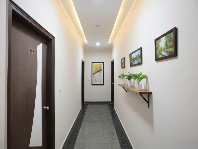 Fabhotel F9 H Block Sector 51 image