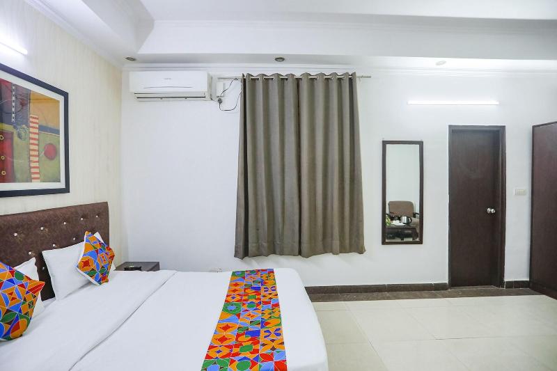 Fabhotel F9 H Block Sector 51 image