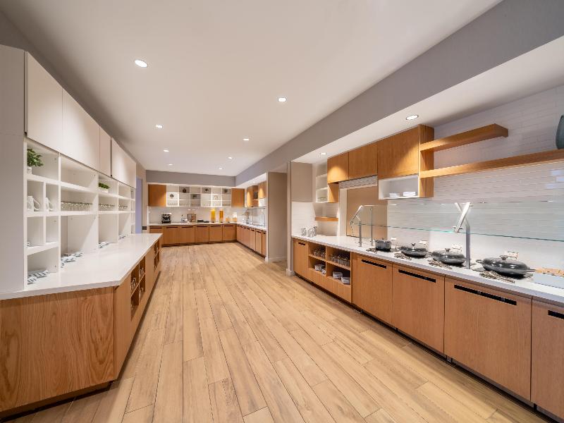 Hyatt House Sacramento Airport Natomas image