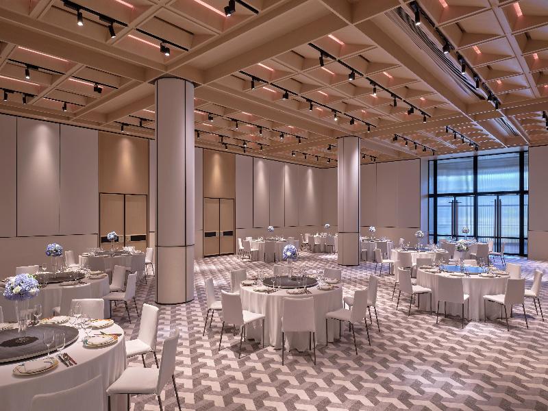 Hyatt Centric Zhongshan Park Shanghai image