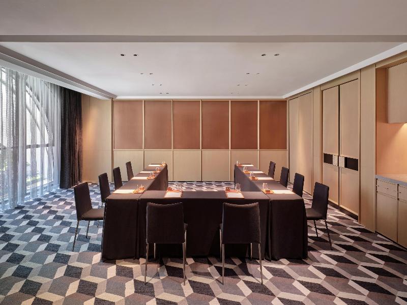 Hyatt Centric Zhongshan Park Shanghai image