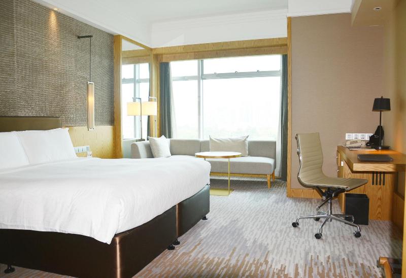 Hyatt Centric Zhongshan Park Shanghai image